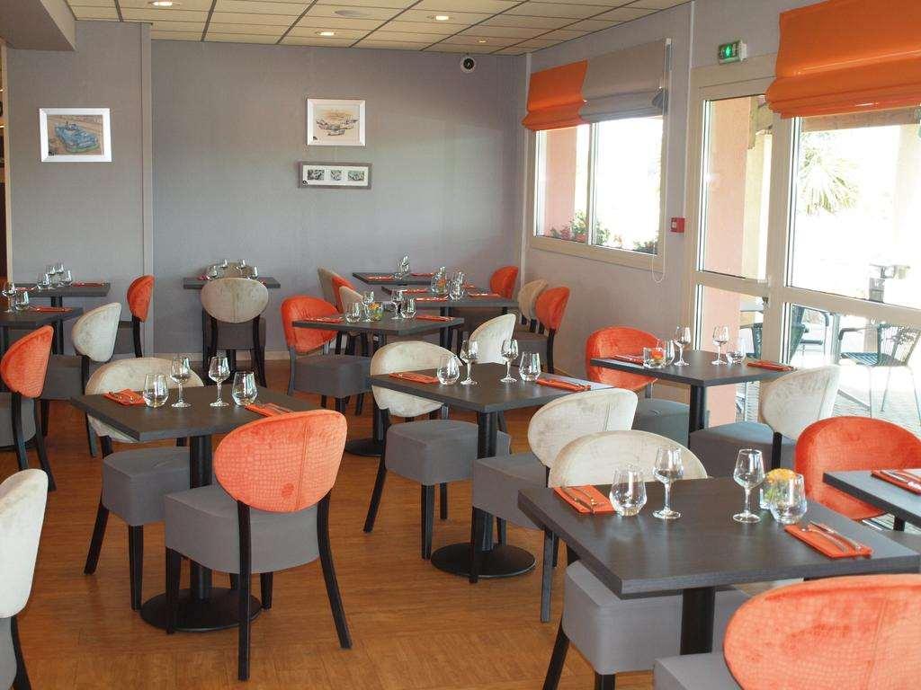 Brit Hotel Les Evens Saint-Saturnin  Restaurante foto